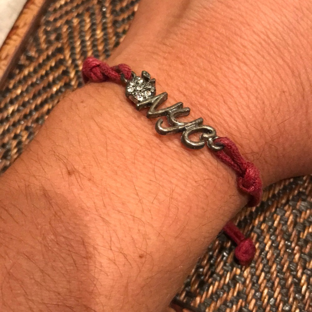 NEW Anthropologie red string NYC bracelet